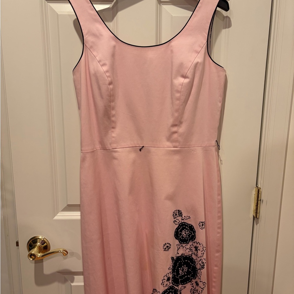Jessica Howard Elegant Pink Floral Dress with beaded and embroidered design